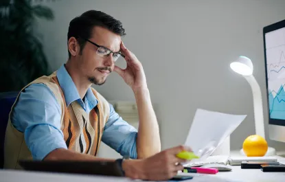 7 Signs Your Business Needs an Employer of Record